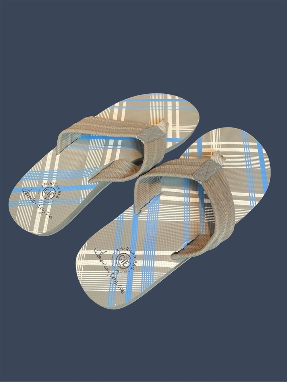 NWT American Rag Cie Men's Plaid Flip Flops Sandals Grey Blue Size L (11-12)